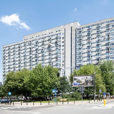 Labo Zelazna Brama Apartment Warsaw