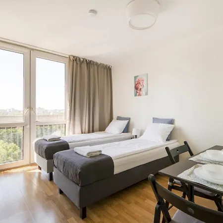 Apartamento Labo Zelazna Brama Varsóvia