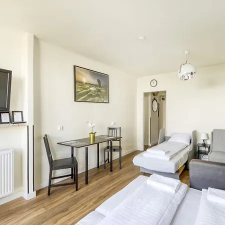 Apartment Labo Zelazna Brama Warsaw